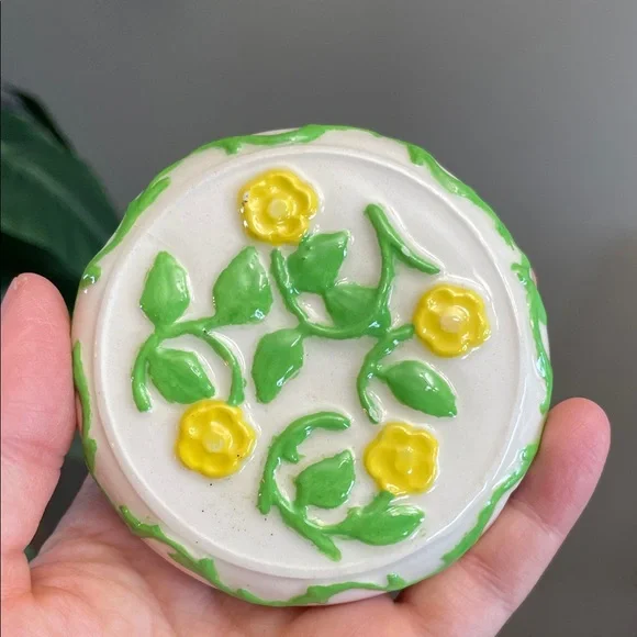 Vintage Mixed LOT Mesh Scarf Glass Pebbles Medieval Paper Art Iridescent Globe - Picture 14 of 16